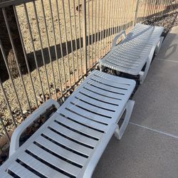 Sun Tanning Chairs 