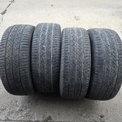4 tires 235/60/17 Continental 
