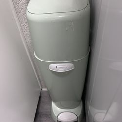 Diaper Genie