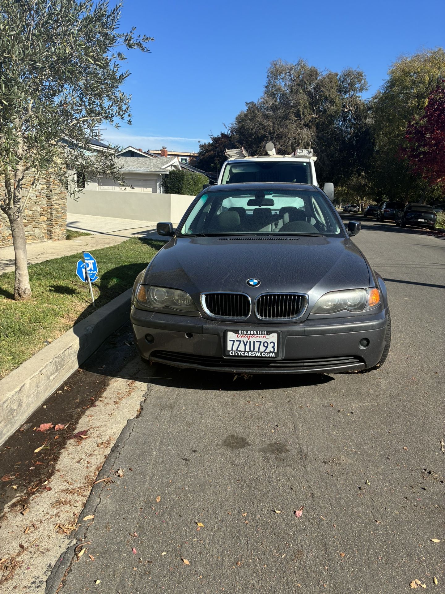 2003 BMW 325i