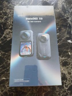 Insta360 X6 8K 360 Camera Essentials Bundle