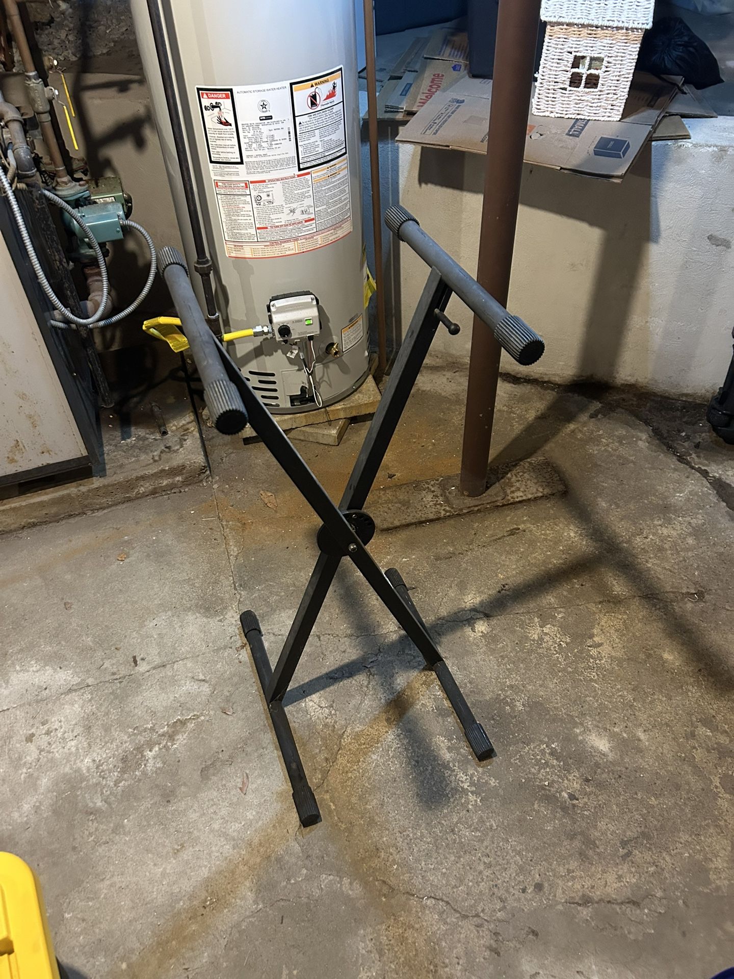 Piano Stand