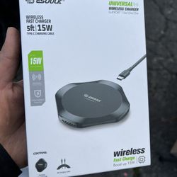 BRAND NEW WIRELESS CHARGER