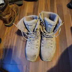 Converse Boots 