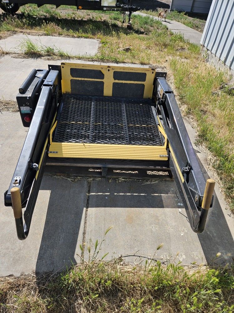 BraunAbility Chair Lift