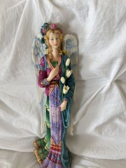 Lennox Figurine Porcelain