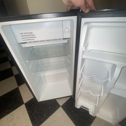 Good Mini Fridge