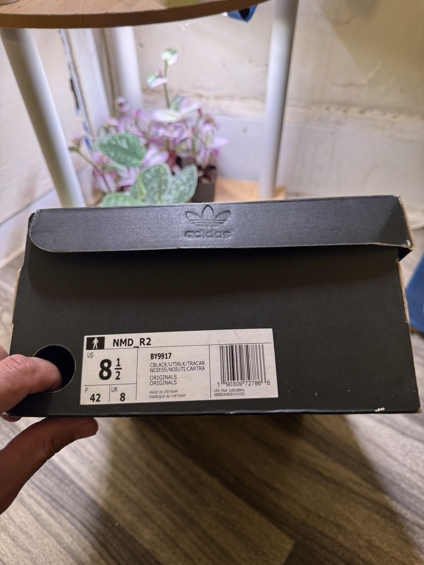 Adidas NMD R2 Core Black Size 8.5