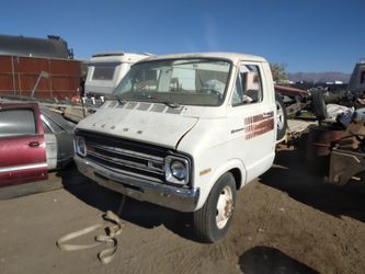 1977 Dodge Van Parts...440 Eng