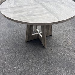 Round Dining Table – Modern Wood Finish – $50 