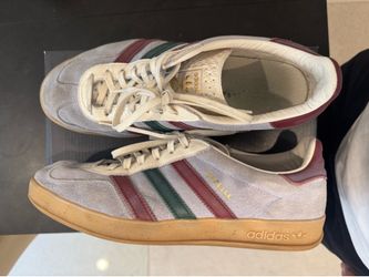 Adidas Gazelles Size 9