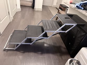 Foldable Dog Ramp for SUV / Truck – Great for Large Dogs