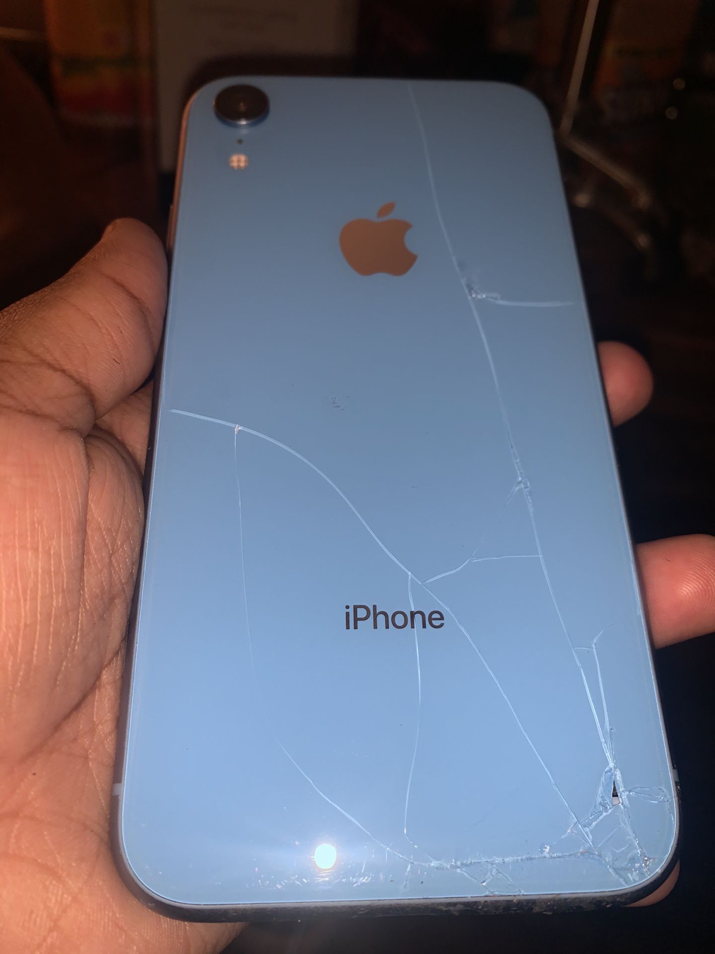 iPhone XR