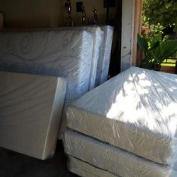 Twin size mattress, New Plastic sealed, Gel Memory foam, 10 inch thick, beautiful soft cover, I have all size mattress
