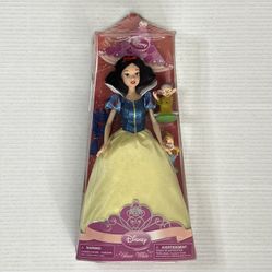 DISNEY STORE EXCLUSIVE PRINCESS & FRIENDS- SNOW WHITE WITH DWARFS DOPEY & HAPPY