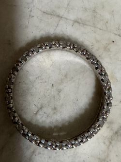 .925 sterling silver circle pendant