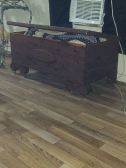 Vintage cedar chest and clothes ringrr