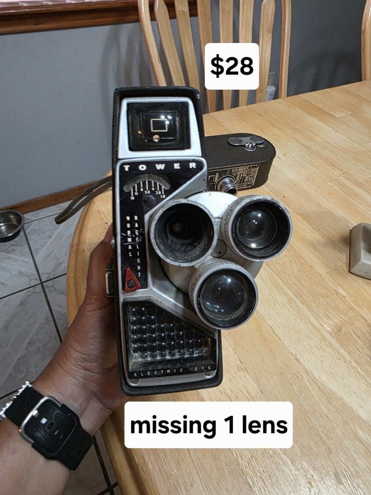 Vintage 1959 Tower 8mm Movie Camera Auto Electric Eye Untested $28
Pick up in Harlingen, I live near Walmart
Antiques, Telephone, Flags & Collectables