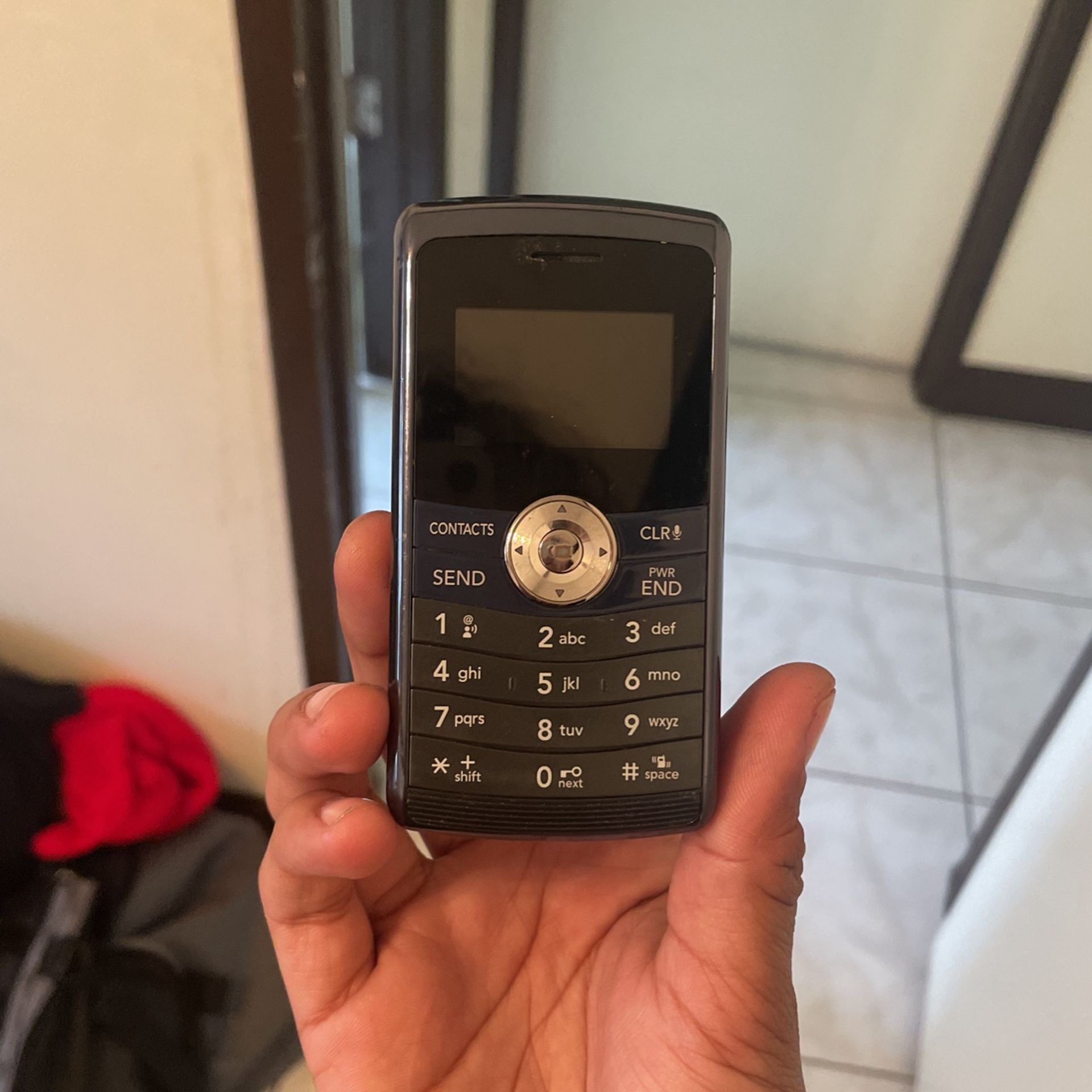 Verizon LG enV3 Flip Phone