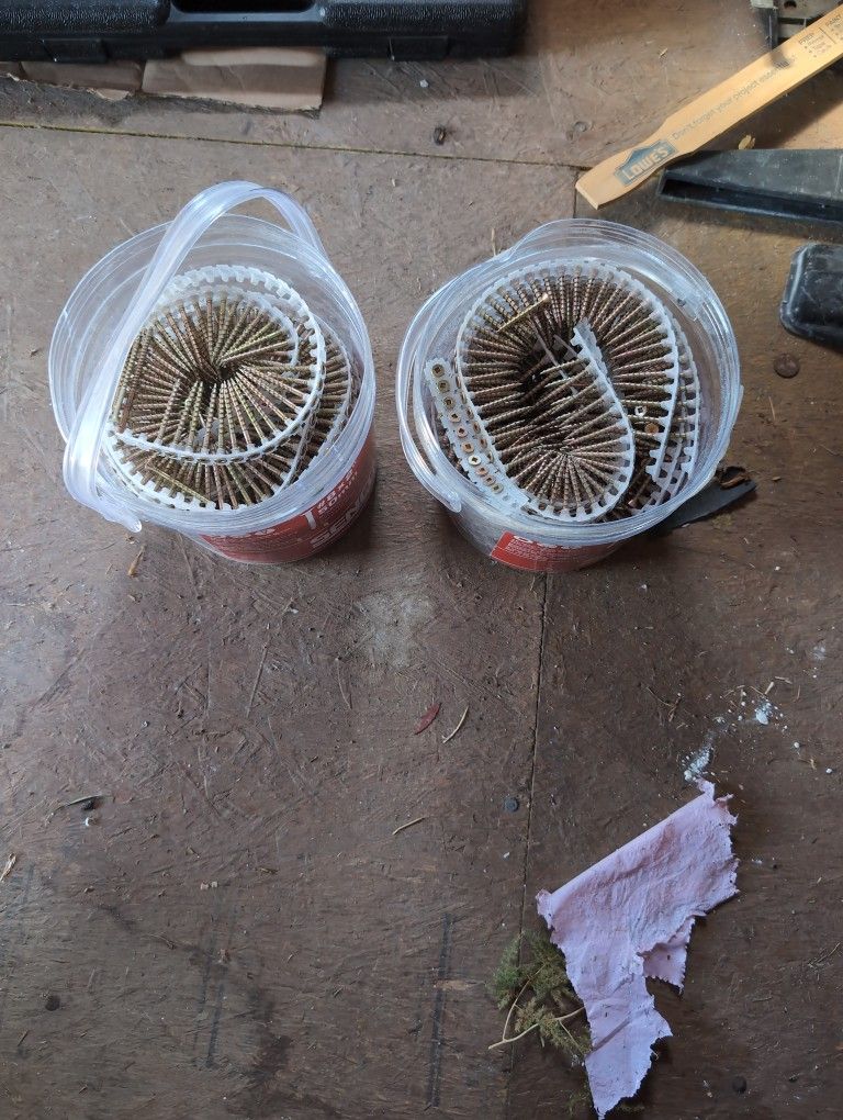 2 Bucket Of Screws Collated