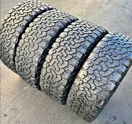 275 65 18 Bfgoodrich ko2 Tires Con 80% de Vida Las 4