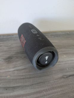 JBL Portable Bluetooth Speaker Black