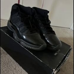 Jordan Cap And Gown 11s