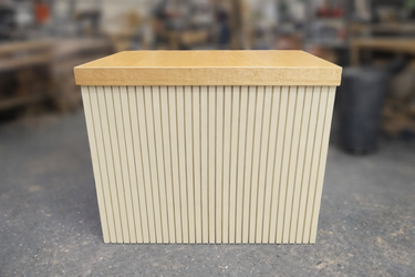 Collapsible bar table