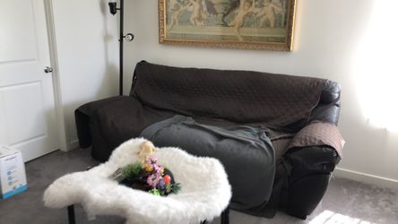 FREE COUCH!