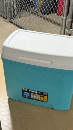 Igloo Laguna 28 Cooler – 28 Quart / 26L