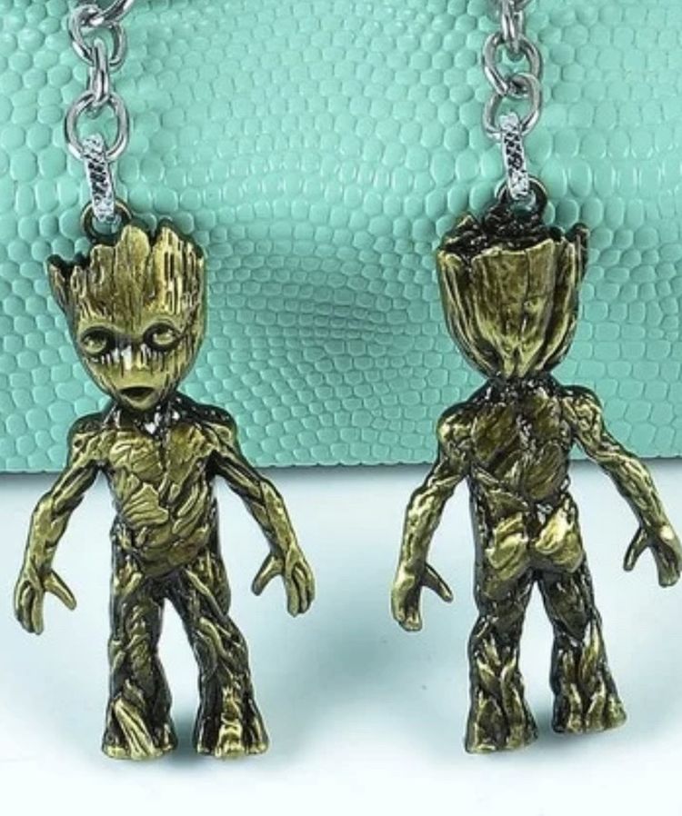 Guardians of the galaxy groot Green Gold metal keychain