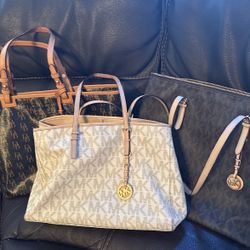 Purses 