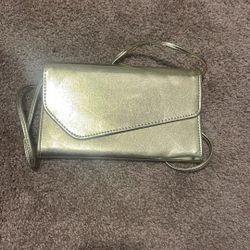 Gold Clutch 