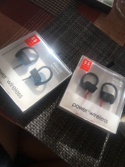 Wireless earphones