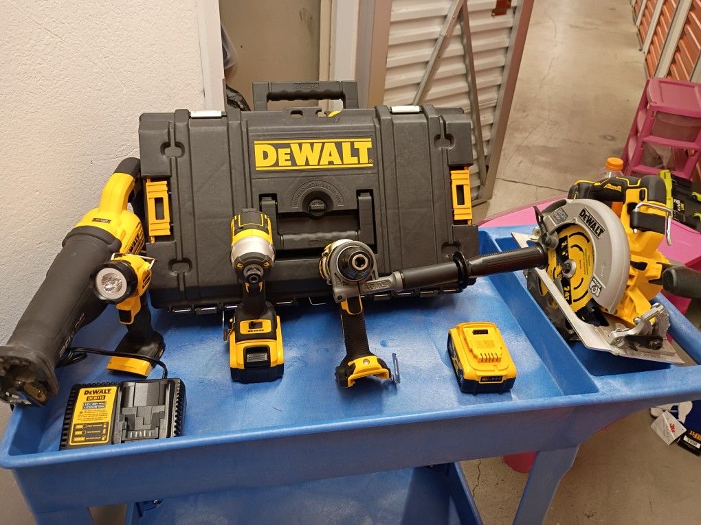 DeWalt Power Tools With Battery & Charger