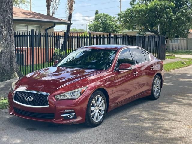 2015 INFINITI Q50