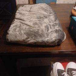 Electric Heating Throw Blanket