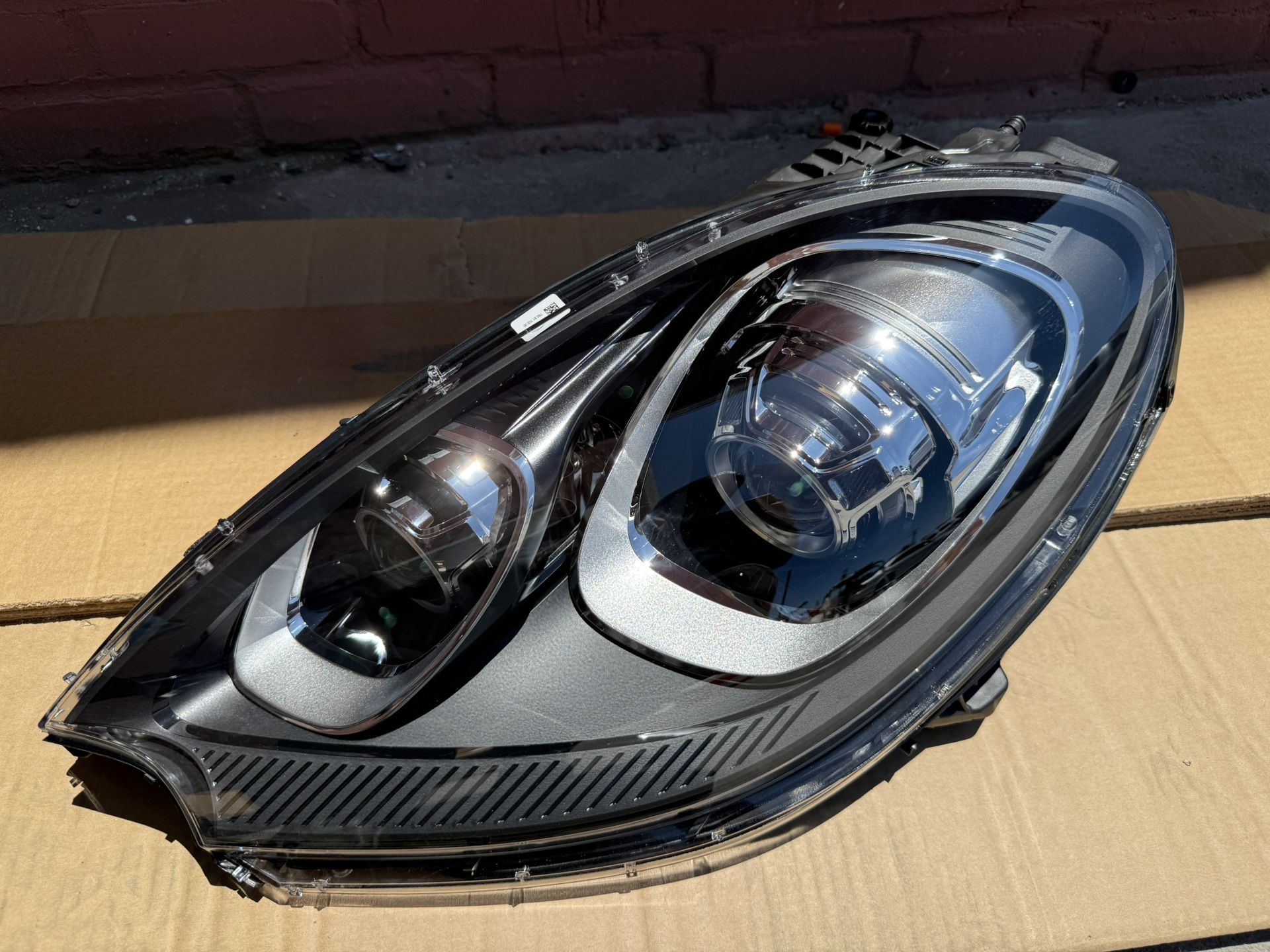 2015-2016-2018 Porsche Macan headlight led LH