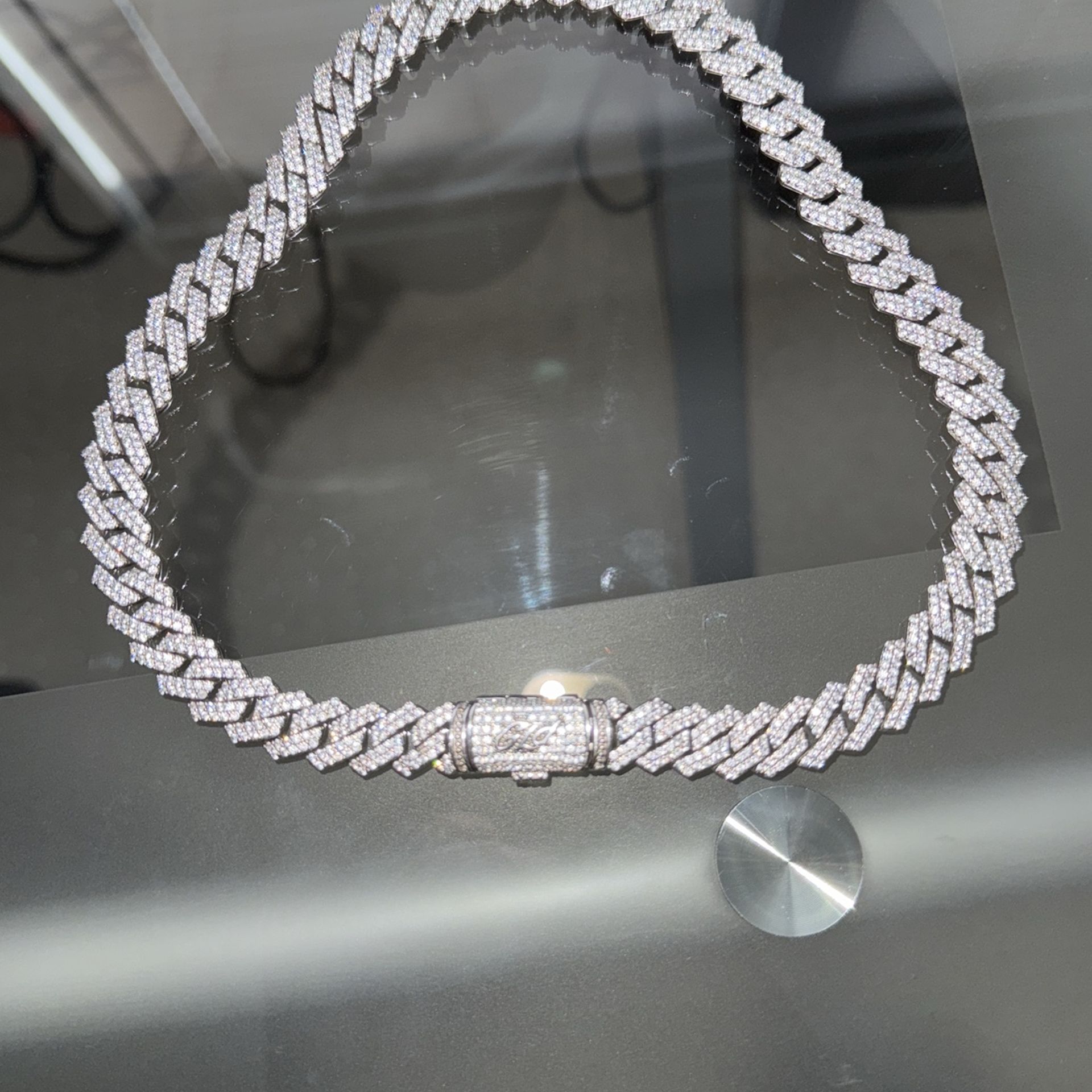 GLD Diamond Prong Link Chain in White Gold 12mm