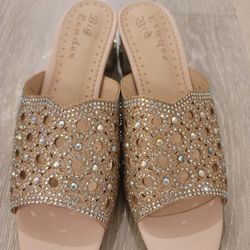 Sandal