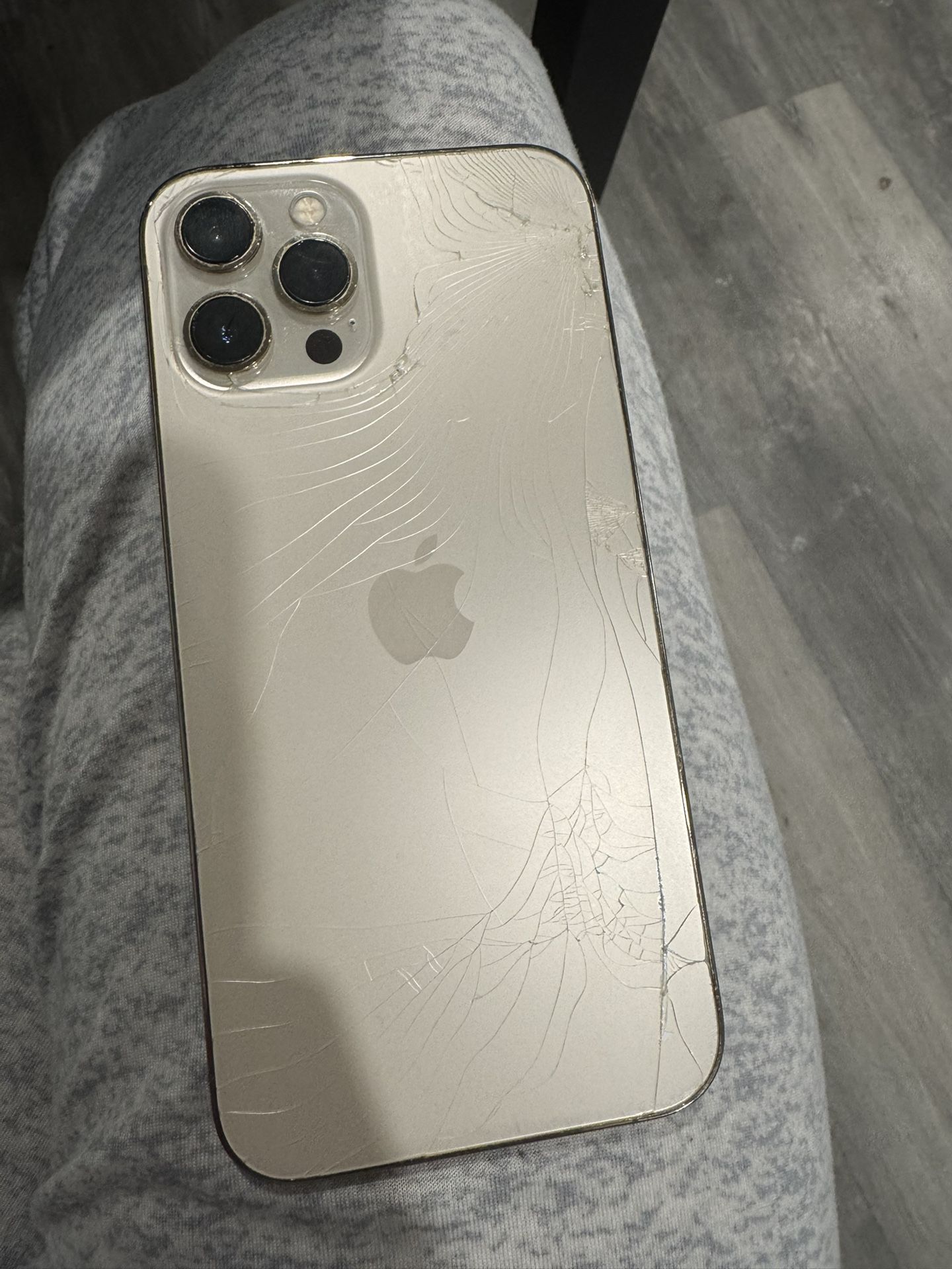 iPhone 12 Pro Max Gold