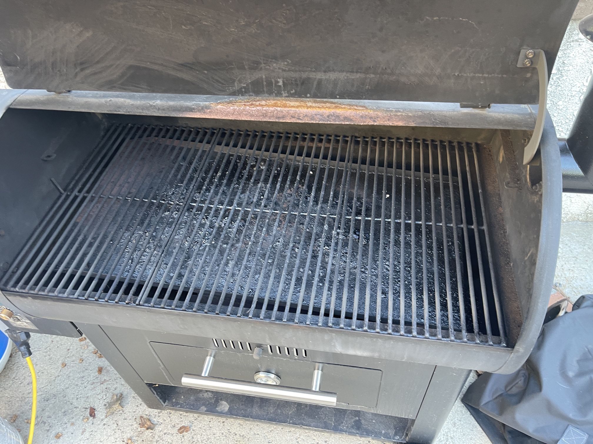 Traeger pro 34 for Sale in Westlake Village, CA - OfferUp