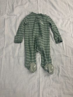 Carter’s 3 mo baby boy green Dino sleep n play