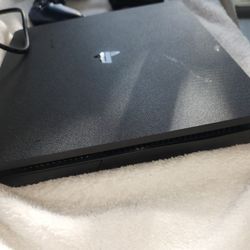PlayStation 4 For Sale Console Only With 1 Control Amazing Condition Barely Used 