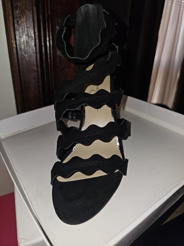 Jessica Simpson Black Open Toe Heel 8.5 Never Worn