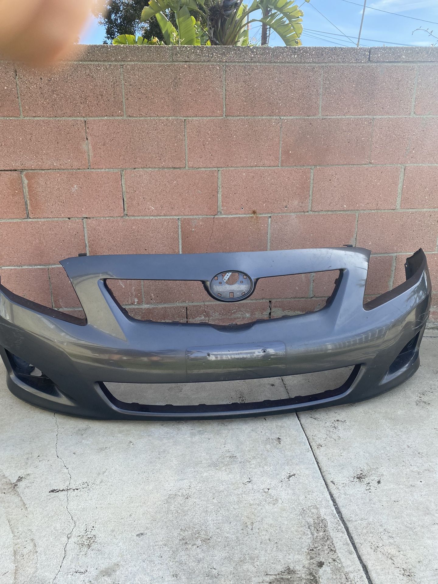 Toyota Corolla CE/LE/XLE Front Bumper 2009-2010