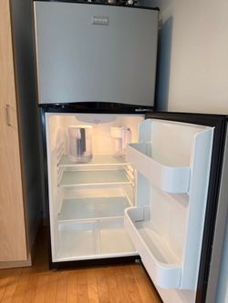 Compact Stainless Steel Top Freezer Refrigerator