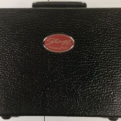 Gorgeous wind instrument