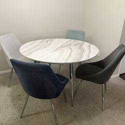 Modern Marble-Look Dining Table with 4 Chairs – Excellent Condition 