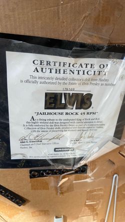Elvis Presley collectible - BUNDLE